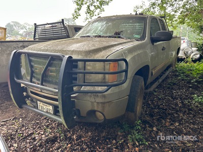 2008 GMC Sierra 2500HD 4x4 Extended Cab Pickup (Inoperable)
