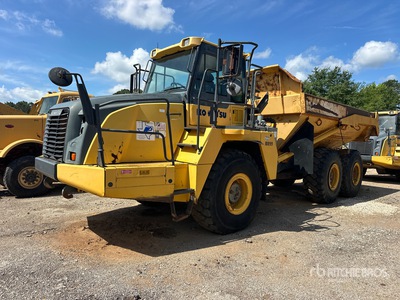 2015 Komatsu HM300-5 Articulated Dump Truck