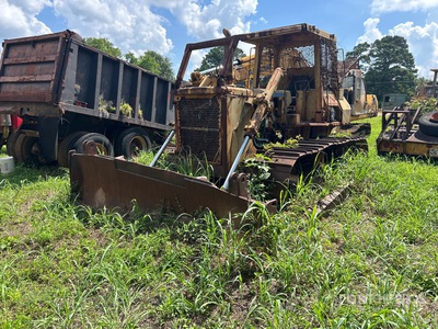 1988 Komatsu D68P-1 Crawler Dozer (Inoperable)