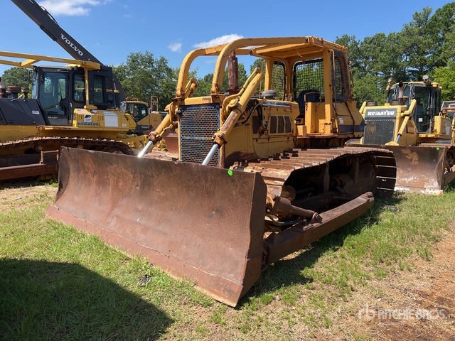 1987 Komatsu D68P-1 Crawler Dozer