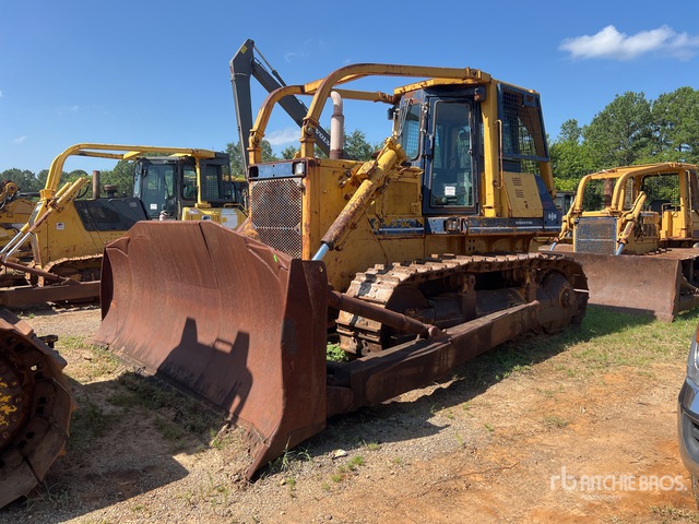 1994 Komatsu D135A-2 Crawler Dozer