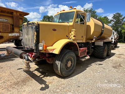 1989 Peterbilt 357 6x6 Off Road 散水車