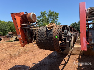 2015 IronCity 30 in x 80 ft Portable Radial Stacking Conveyor