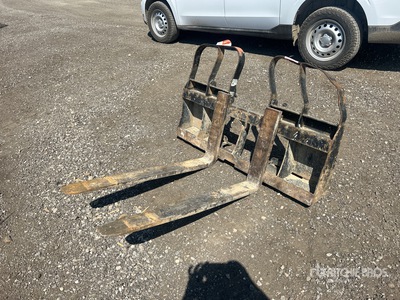 Horst 42 in Skid Steer Forks