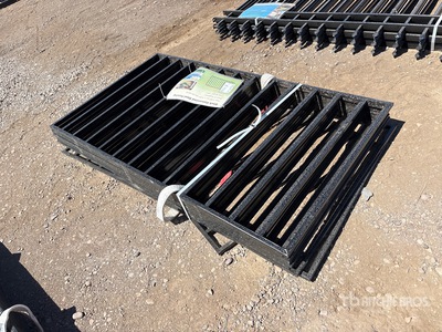 Quantity of (10) 5.9 ft x 3.3 ft Black Galvanized Steel Zaun