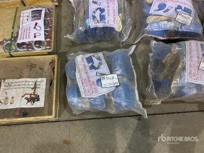 Quantity of (10) 2.4 in x 33 ft Blue Heavy Duty Ratchet Straps Varios, tienda, almacen, consumidor