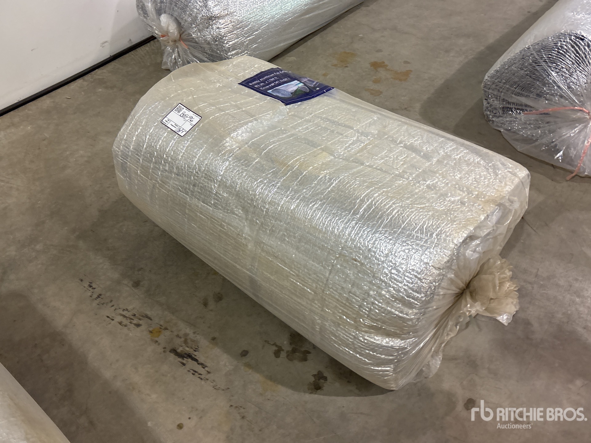 3.3 ft x 164 ft Bubble Aluminum Foil Reflective Insulation (Unused)