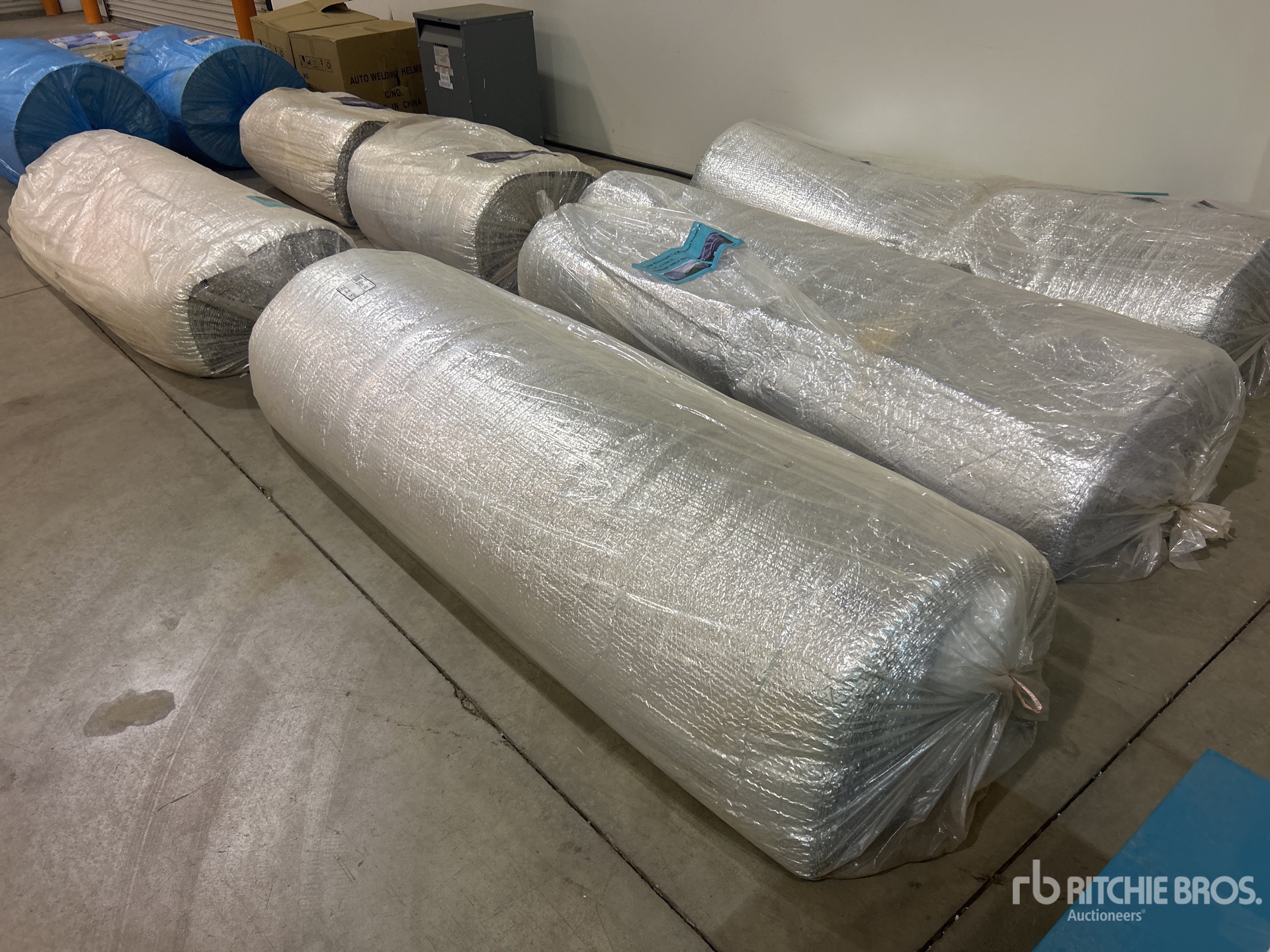 6.6 ft x 164 ft Bubble Aluminum Foil Reflective Insulation