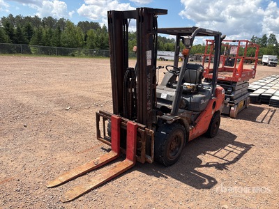 2019 Toyota 8FDU30 Forklift (Inoperable)