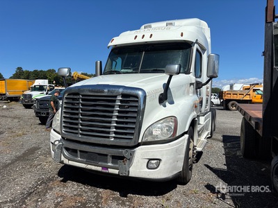 2016 Freightliner Cascadia 125 6x4 Tracteur Routier Couchette (Inoperable)
