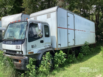 2005 Isuzu T7F 4x2 Furgonetka