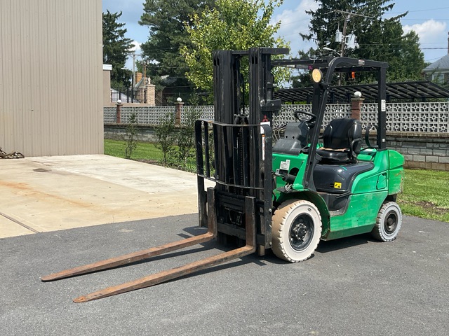 2013 Mitsubishi FG25N Forklift