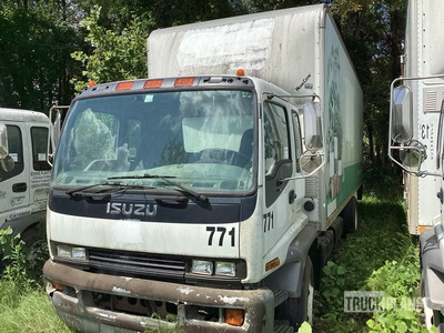 2007 Isuzu T7F 4x2 Furgonetka