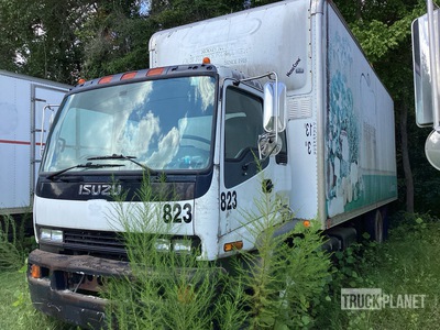 2008 Isuzu T7F 4x2 Van Truck
