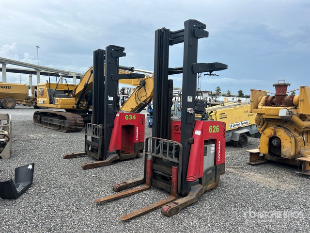 Raymond 750-R45TT 4500 lb Reach Truck
