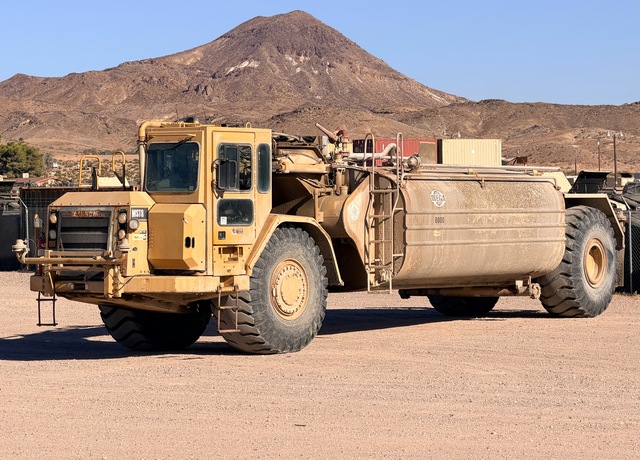 Cat 621G Water Truck