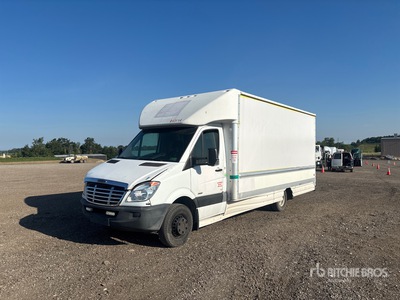 2013 Freightliner Sprinter 3500 4x2 Van Truck
