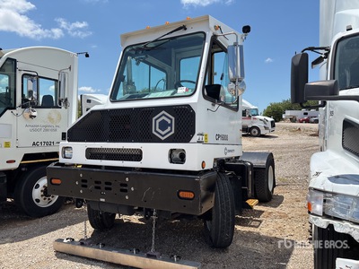2016 Capacity Sabre 5 4x2 Trattore portuale