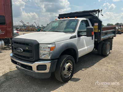 2016 Ford F-550 XL 4x2 Kipper-Lkw (Inoperable)
