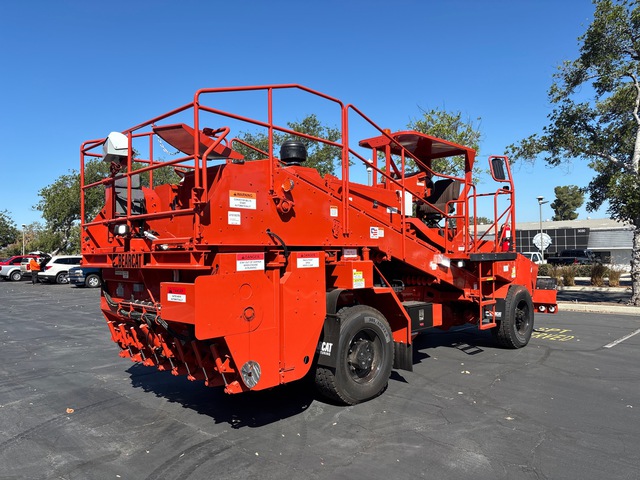 2025 Bearcat BC2025/CRCTANDEM Chip Spreader (Unused)
