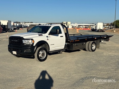 2022 Ram 5500 4x2 Portavheiculos