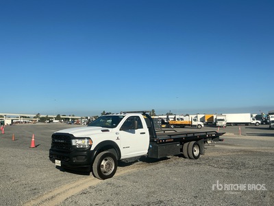 2022 Ram 5500 4x2 Portavheiculos