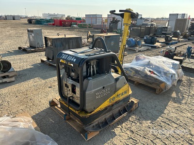 2005 Wacker Neuson DPU 6055 Vibratory Plate Compactor