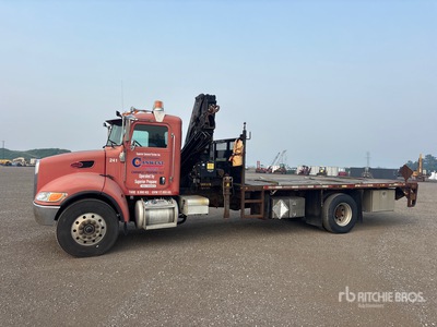2006 Hiab 166 B-3CL 4700 kg Knuckle Boom on 2007 Peterbilt 340 4x2 ブームトレーラー