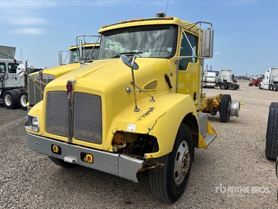 2008 Kenworth T300 4x2 Cab and Chassis (Inoperable)