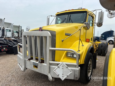 2009 Kenworth T800 8x6 Tri/A Cab and Chassis (Inoperable)