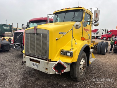 2009 Kenworth T800 6x4 Cab and Chassis