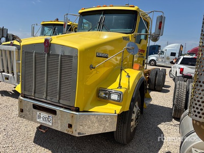2009 Kenworth T800 6x4 Cab and Chassis