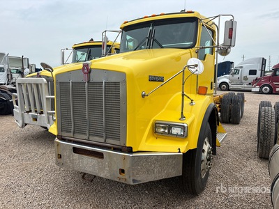 2009 Kenworth T800 6x4 Cab and Chassis (Inoperable)