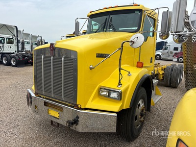 2010 Kenworth T800 6x4 Cab and Chassis (Inoperable)