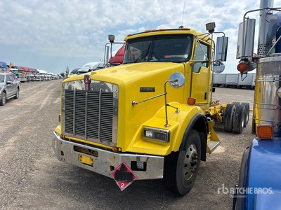 2010 Kenworth T800 6x4 Cab and Chassis (Inoperable)