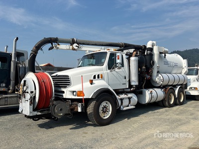 Vactor 2100 on 2006 Sterling 6x4 Vacuum Excavator Truck