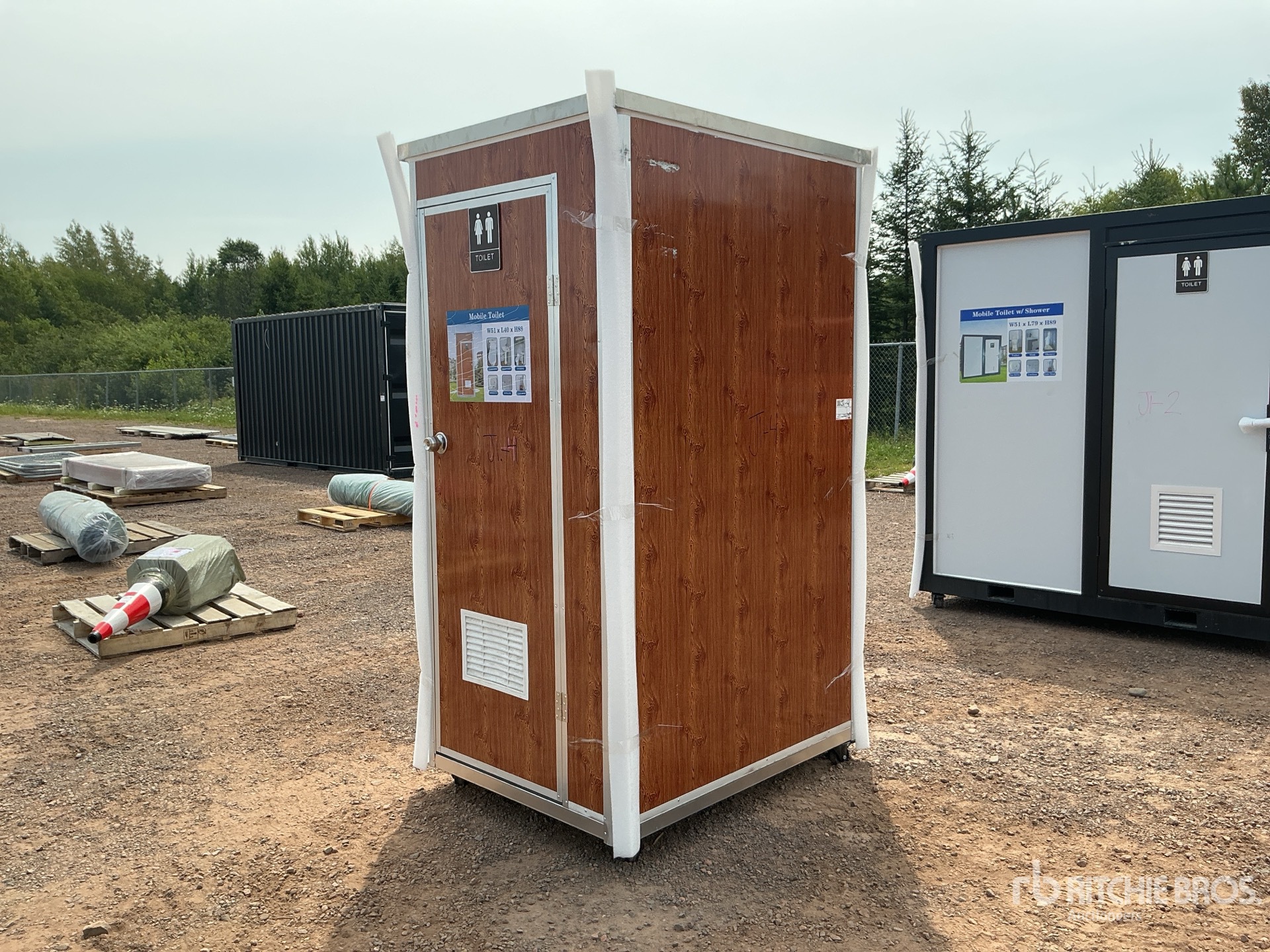 3 ft 2 in x 4 ft 2 in Single Portable Toilet