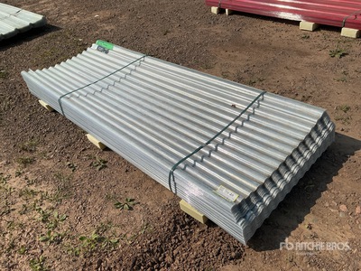 Quantity of (100) 7.87 ft x 3 ft Clear Polycarbonate Roof Panel (Unused)