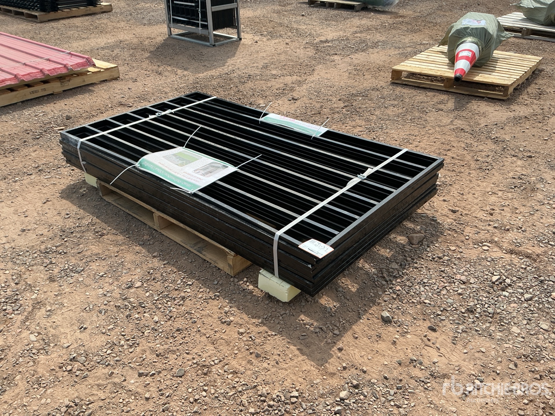 Quantity of (10) 5 ft 9 in x 3 ft 3 in Galvanized Black Fencing (Unused)