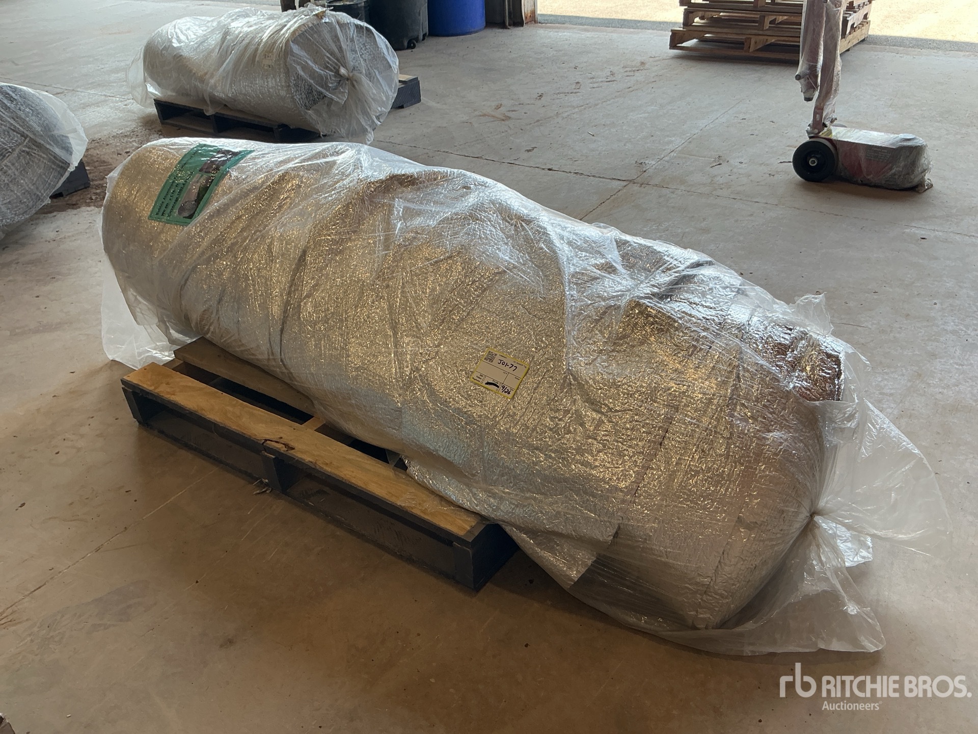 6.6 ft x 164 ft Bubble Aluminum Foil Reflective Insulation (Unused)