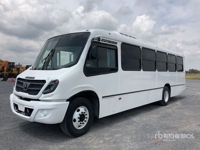 2018 International 4700SFC 4x2 41-Seat Transit Autobus / Bus