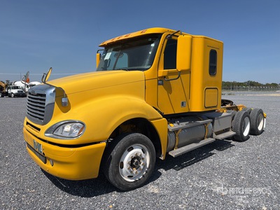 2017 Freightliner Columbia CL120 6x4 Tractocamion con Dormitorio / Sleeper Truck Tractor