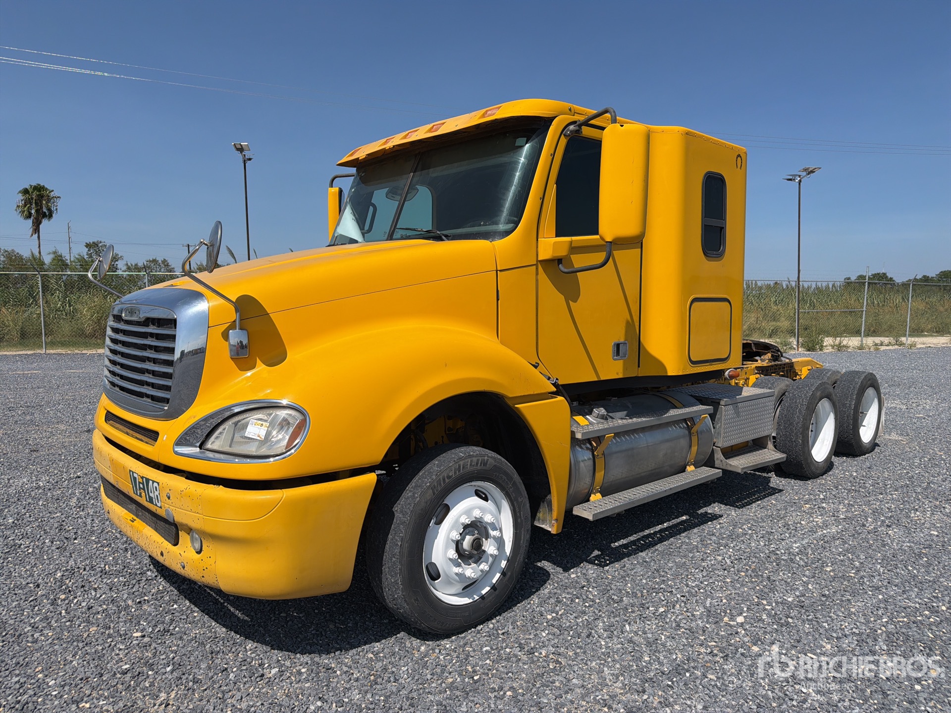 2017 Freightliner CL120 6x4 Tractocamion con Dormitorio / T/A Sleeper Truck Tractor