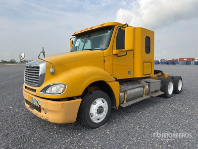 2017 Freightliner Columbia CL120 6x4 Tractocamion con Dormitorio / T/A Sleeper Truck Tractor