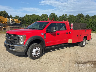 2019 Ford F-550 XL 4x4 Crew Cab Utility Truck