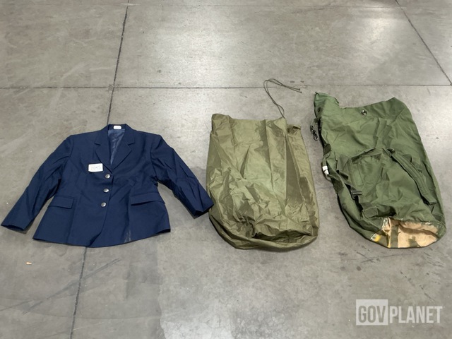 (23) Women's Coats, (40) Clothing Bags, (33) Duffel Bags & Assorted Items