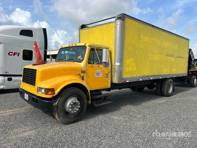 1996 International 4700 4x2 Van Truck