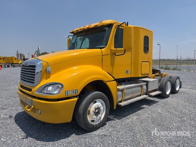 2018 Freightliner Columbia CL120 6x4 Tractocamion con Dormitorio / 3- Achs Sattelzugmaschine mit Schlafkabine