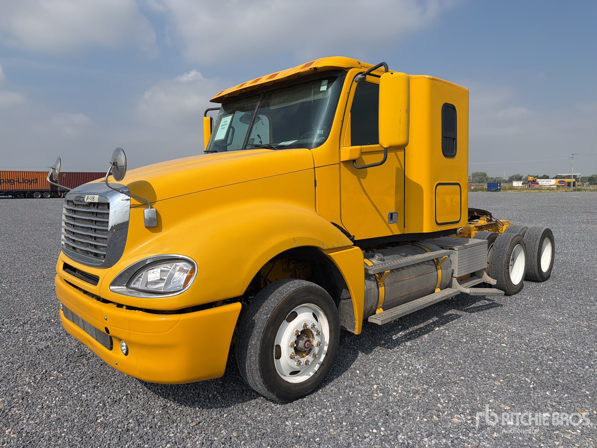 2018 Freightliner Columbia CL120 6x4 T/A Sleeper Truck Tractor