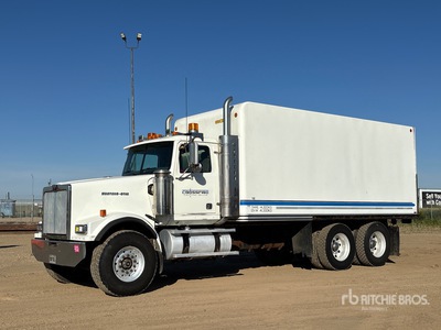 2006 Western Star 4900FA 6x4 Camion mélangeur de boue